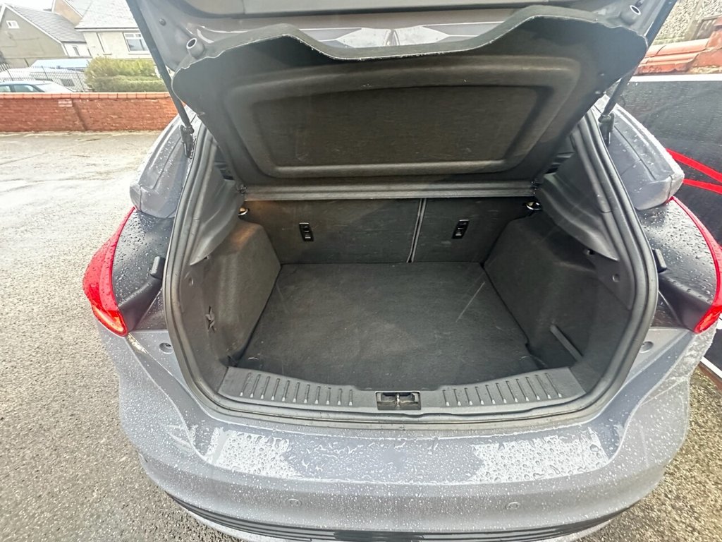 Used Ford Focus 2018 for sale - 76768286: Photo 12