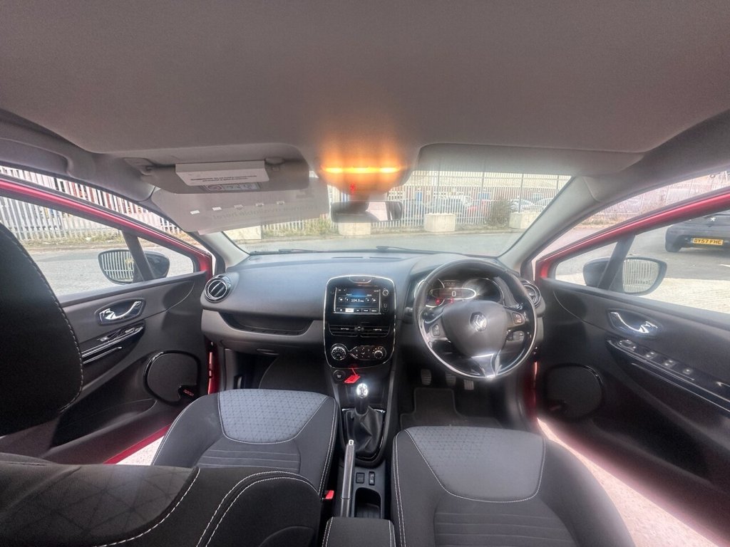 Used Renault Clio 2014 for sale - 76509408: Photo 13