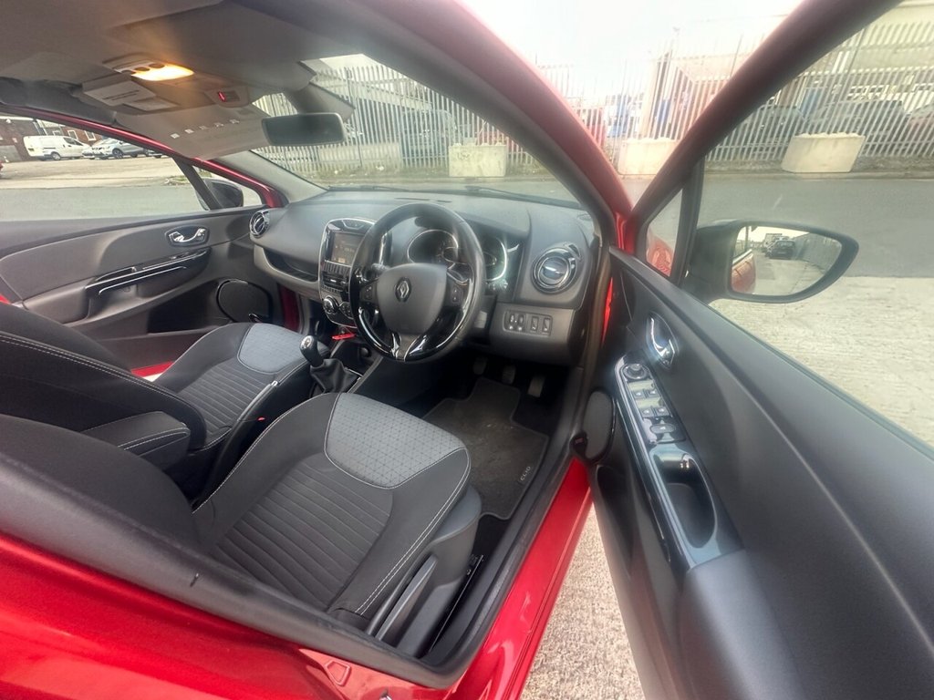 Used Renault Clio 2014 for sale - 76509408: Photo 14