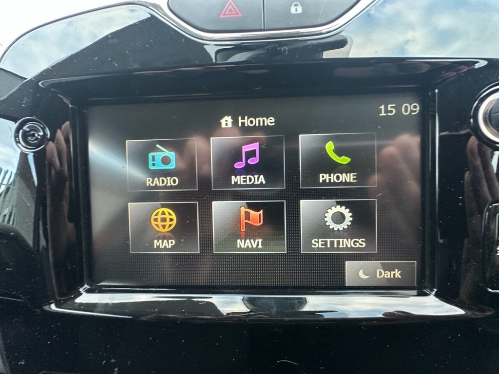 Used Renault Clio 2014 for sale - 76509408: Photo 22