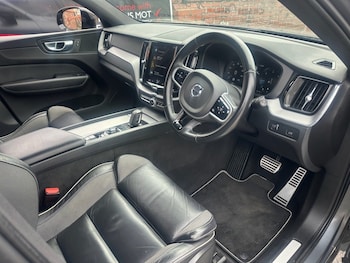 Used Volvo XC60 2021 for sale - 79449715: Photo