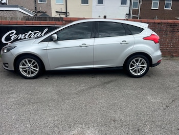 Used Ford Focus 2015 for sale - 79034155: Photo