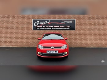 Used Volkswagen Polo 2016 for sale - 79193488: Photo