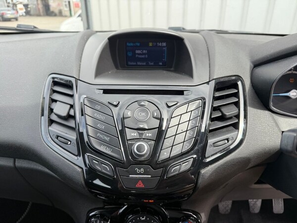Used Ford Fiesta 2016 for sale - 75411012: Photo 23
