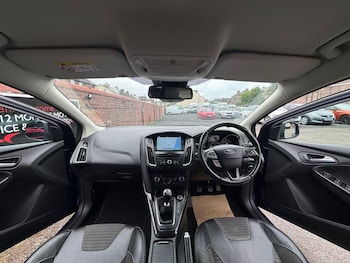 Used Ford Focus 2017 for sale - 79193497: Photo