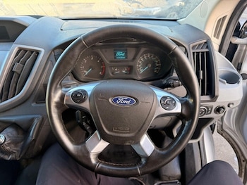 Used Ford Transit 2018 for sale - 79034522: Photo