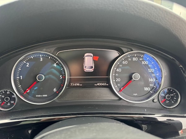 Used Volkswagen Touareg 2017 for sale - 76147763: Photo 29