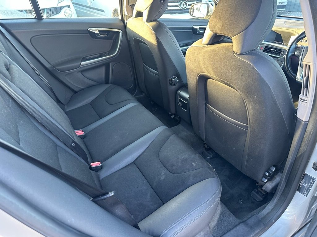 Used Volvo V60 2010 for sale - 76632056: Photo 18