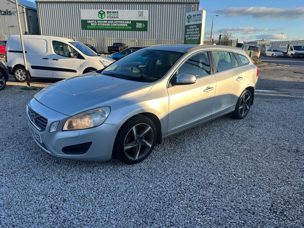Used Volvo V60 2010 for sale - 76632056: Photo 23