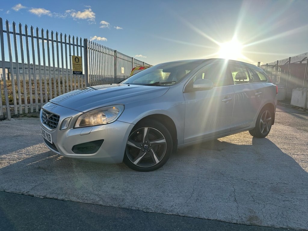 Used Volvo V60 2010 for sale - 76632056: Photo 27