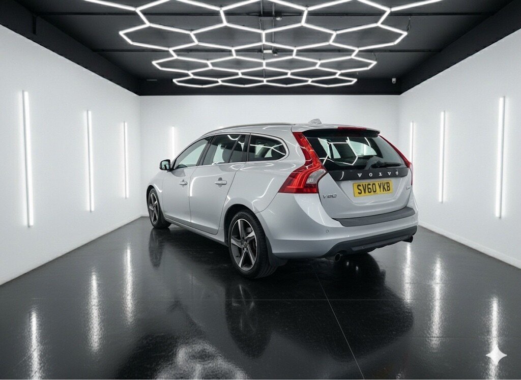 Used Volvo V60 2010 for sale - 76632056: Photo 3