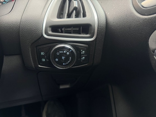 Used Ford Focus 2014 for sale - 76210102: Photo 16