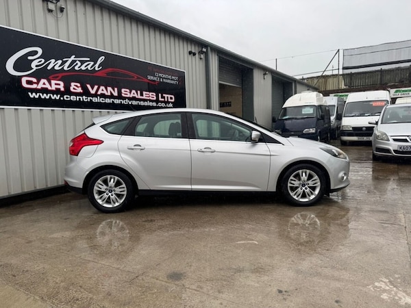 Used Ford Focus 2014 for sale - 76210102: Photo 2