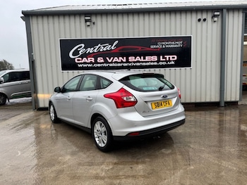 Used Ford Focus 2014 for sale - 76210102: Photo 3