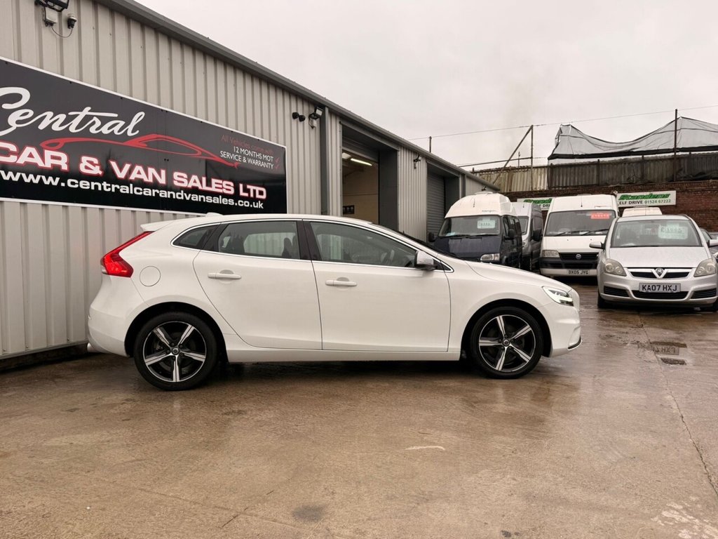 Used Volvo V40 2019 for sale - 74784625: Photo 29