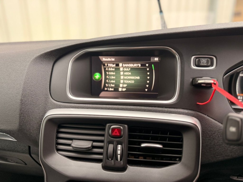 Used Volvo V40 2019 for sale - 74784625: Photo 35