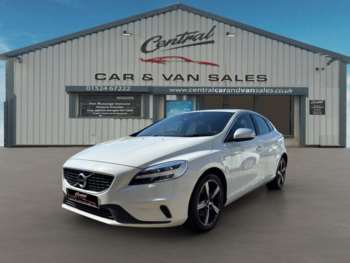 Used Volvo V40 2019 for sale - 74784625: Photo