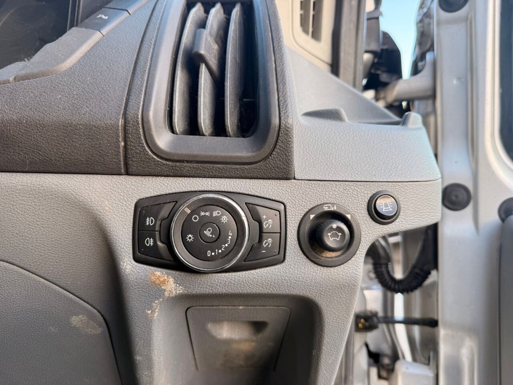Used Ford Transit 2018 for sale - 76345608: Photo 12