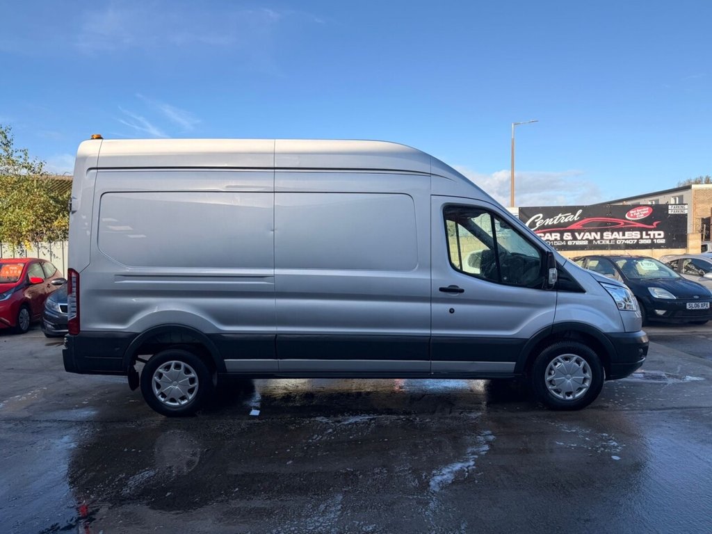 Used Ford Transit 2018 for sale - 76345608: Photo 2