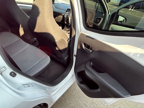 Used Toyota AYGO 2021 for sale - 73033962: Photo 15