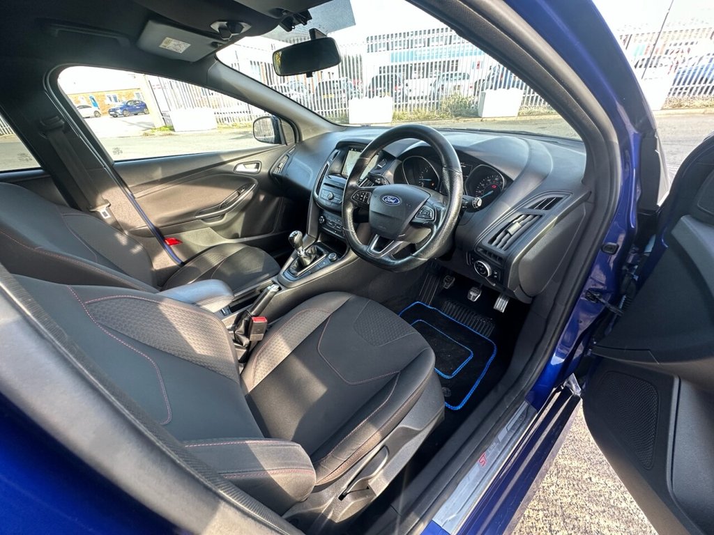 Used Ford Focus 2017 for sale - 76496338: Photo 14