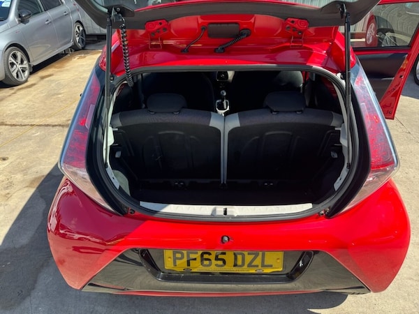 Used Toyota AYGO 2015 for sale - 74756775: Photo 15