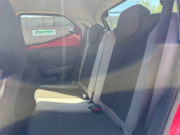 Used Toyota AYGO 2015 for sale - 74756775: Photo 16