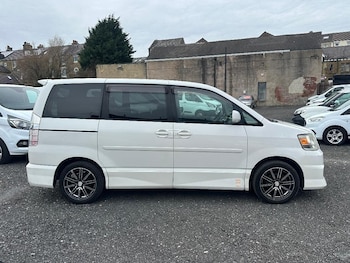 Used Toyota Noah 2020 for sale - 79033902: Photo