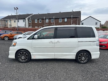 Used Toyota Noah 2020 for sale - 79033902: Photo