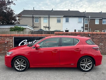 Used Lexus CT 2017 for sale - 79450179: Photo