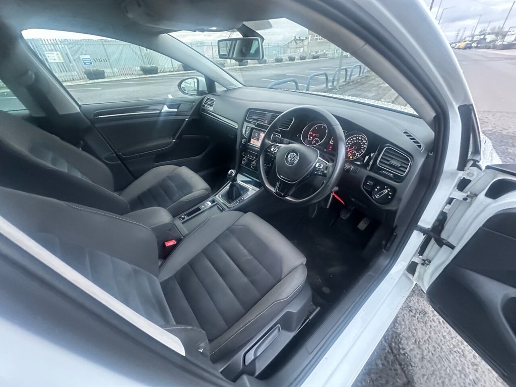 Used Volkswagen Golf 2014 for sale - 76604763: Photo 10