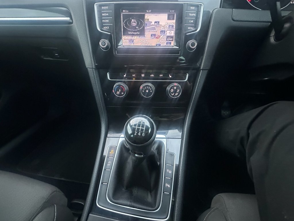 Used Volkswagen Golf 2014 for sale - 76604763: Photo 14