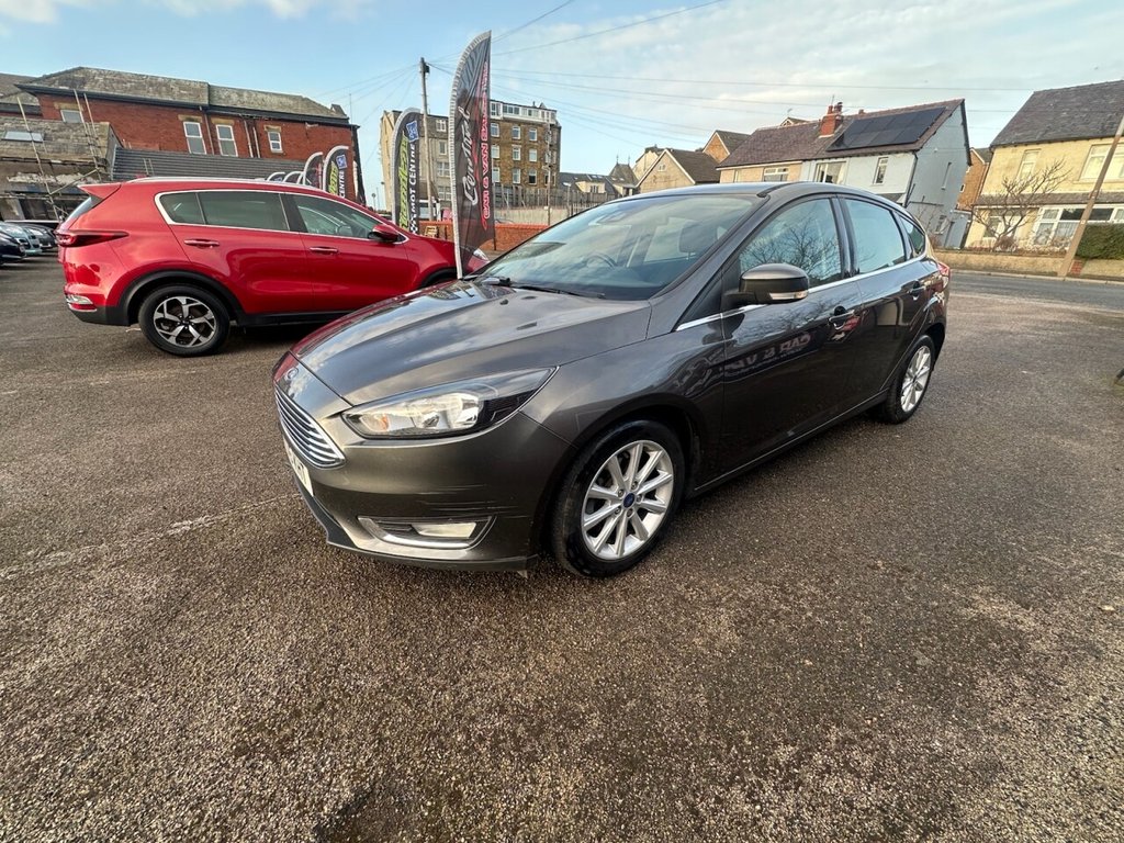 Used Ford Focus 2015 for sale - 76867840: Photo 8