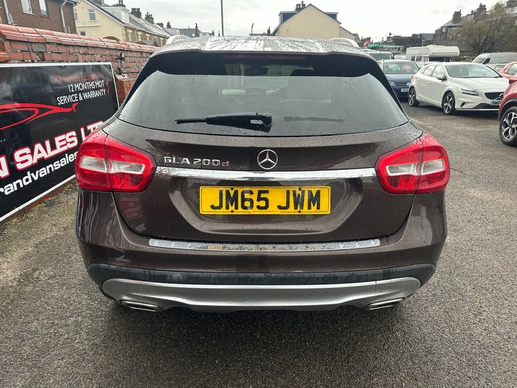 Used Mercedes-Benz GLA 2015 for sale - 76883534: Photo 4