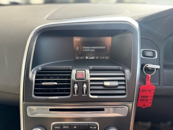 Used Volvo XC60 2011 for sale - 75306728: Photo 13