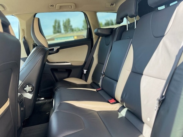 Used Volvo XC60 2011 for sale - 75306728: Photo 18