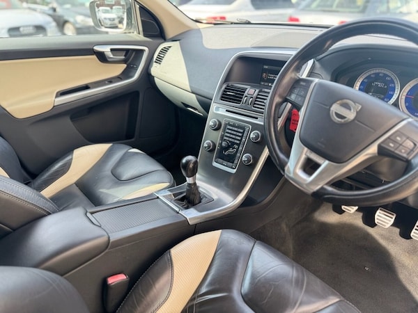 Used Volvo XC60 2011 for sale - 75306728: Photo 9