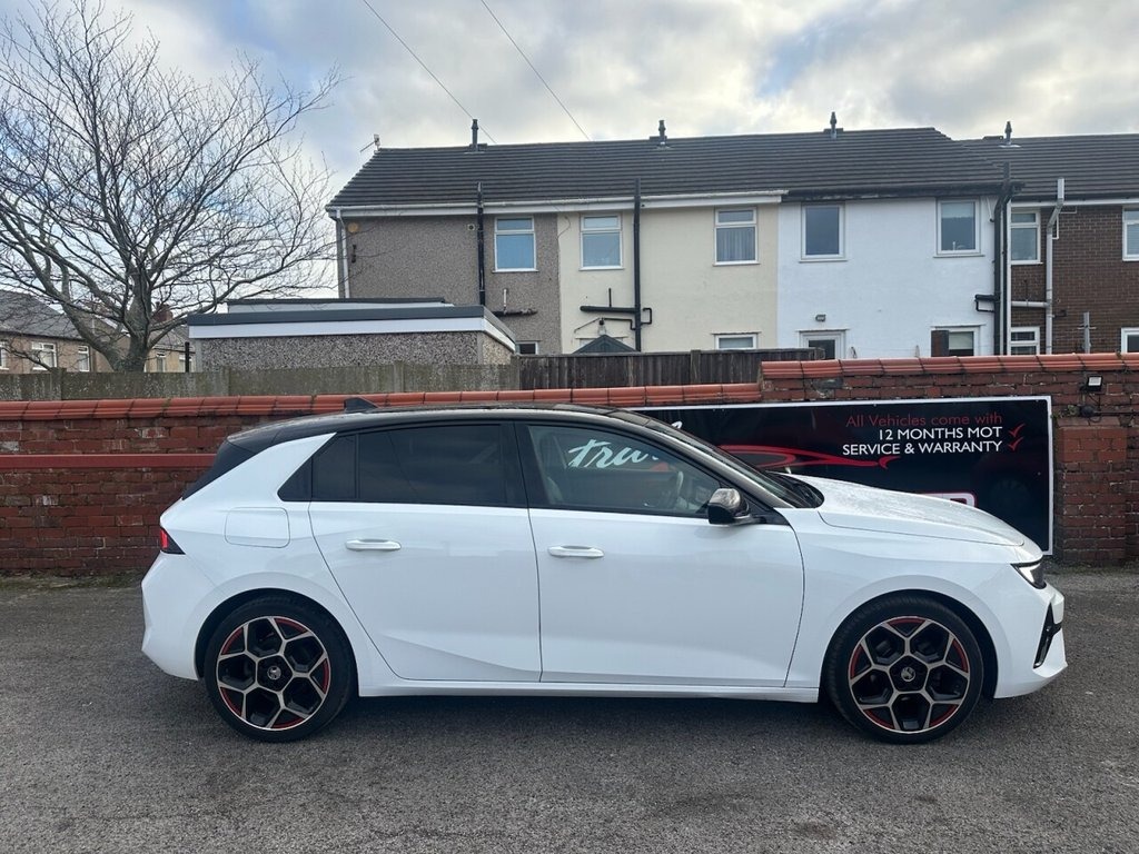 Used Vauxhall Astra 2022 for sale - 77087642: Photo 2