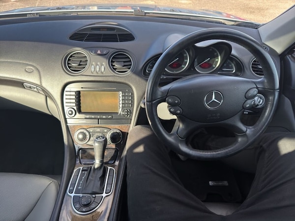 Used Mercedes-Benz SL 2005 for sale - 74448428: Photo 29