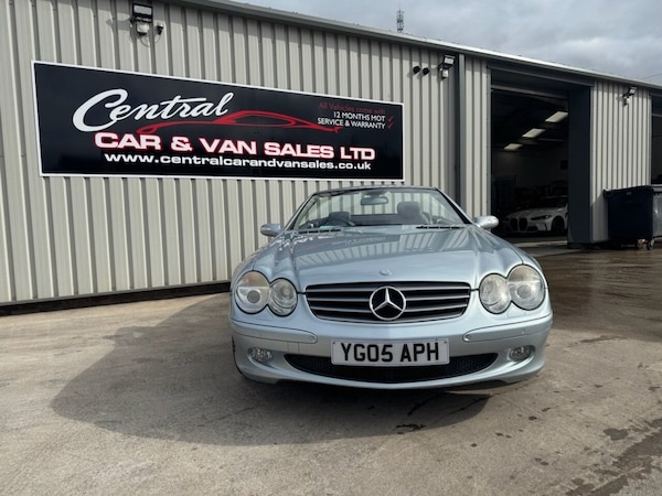 Used Mercedes-Benz SL 2005 for sale - 74448428: Photo 2