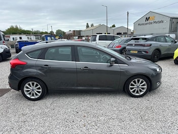 Used Ford Focus 2015 for sale - 79034118: Photo