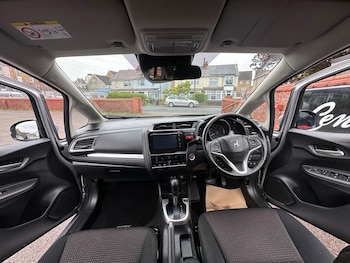 Used Honda Jazz 2016 for sale - 79193498: Photo