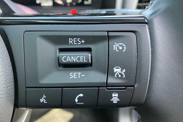 Used Nissan Qashqai 2023 for sale - 76240244: Photo 46