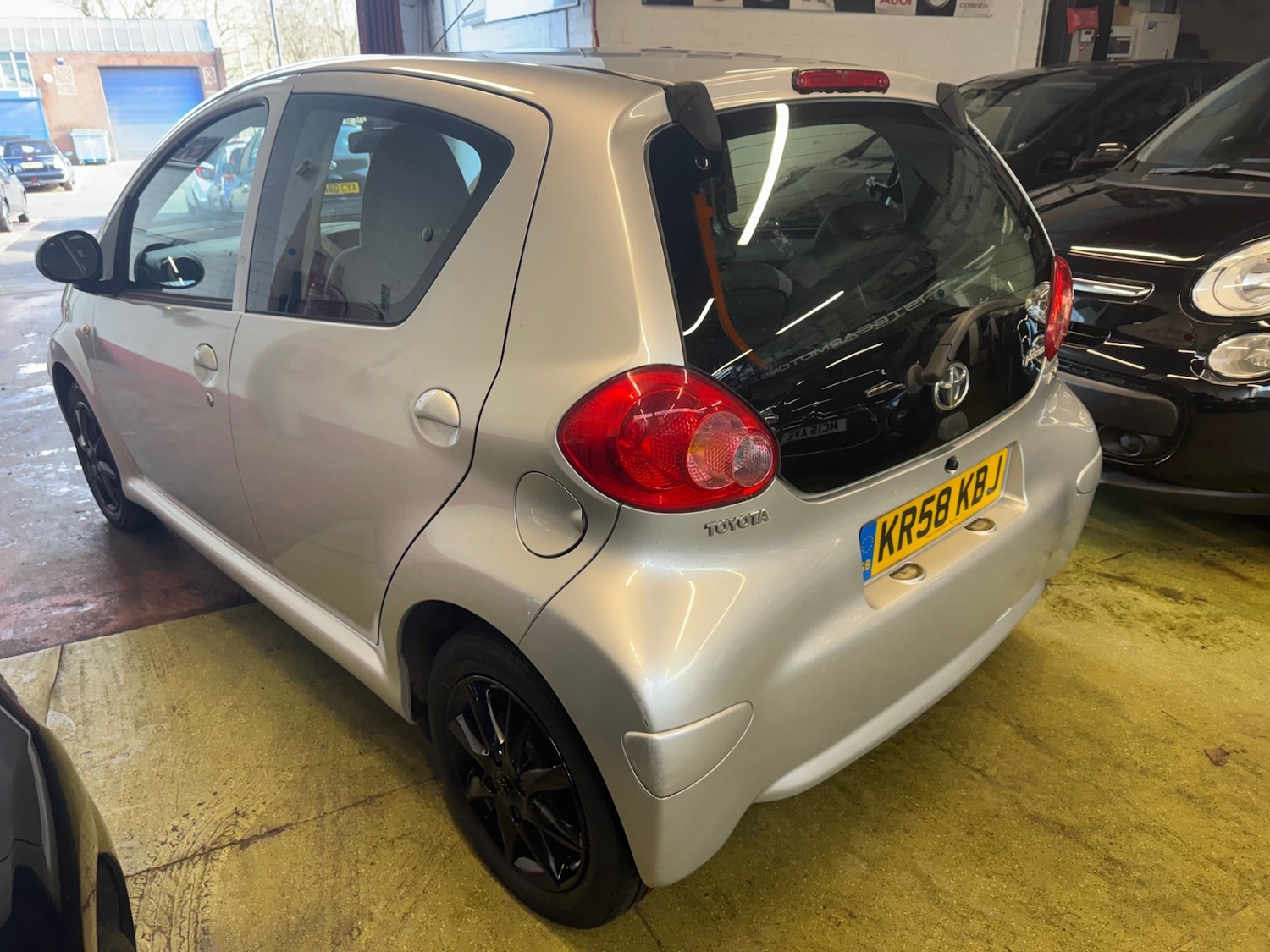 Used Toyota AYGO 2008 for sale - 77635803: Photo 4