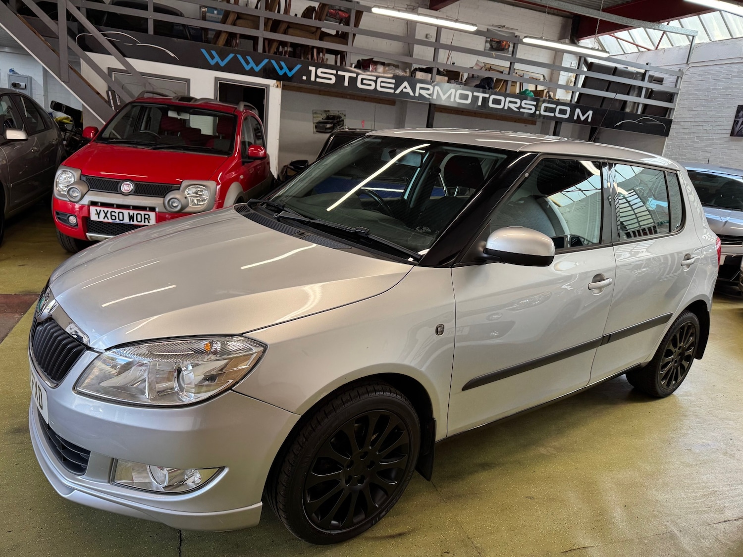 Used Skoda Fabia 2011 for sale - 76250235: Photo 2