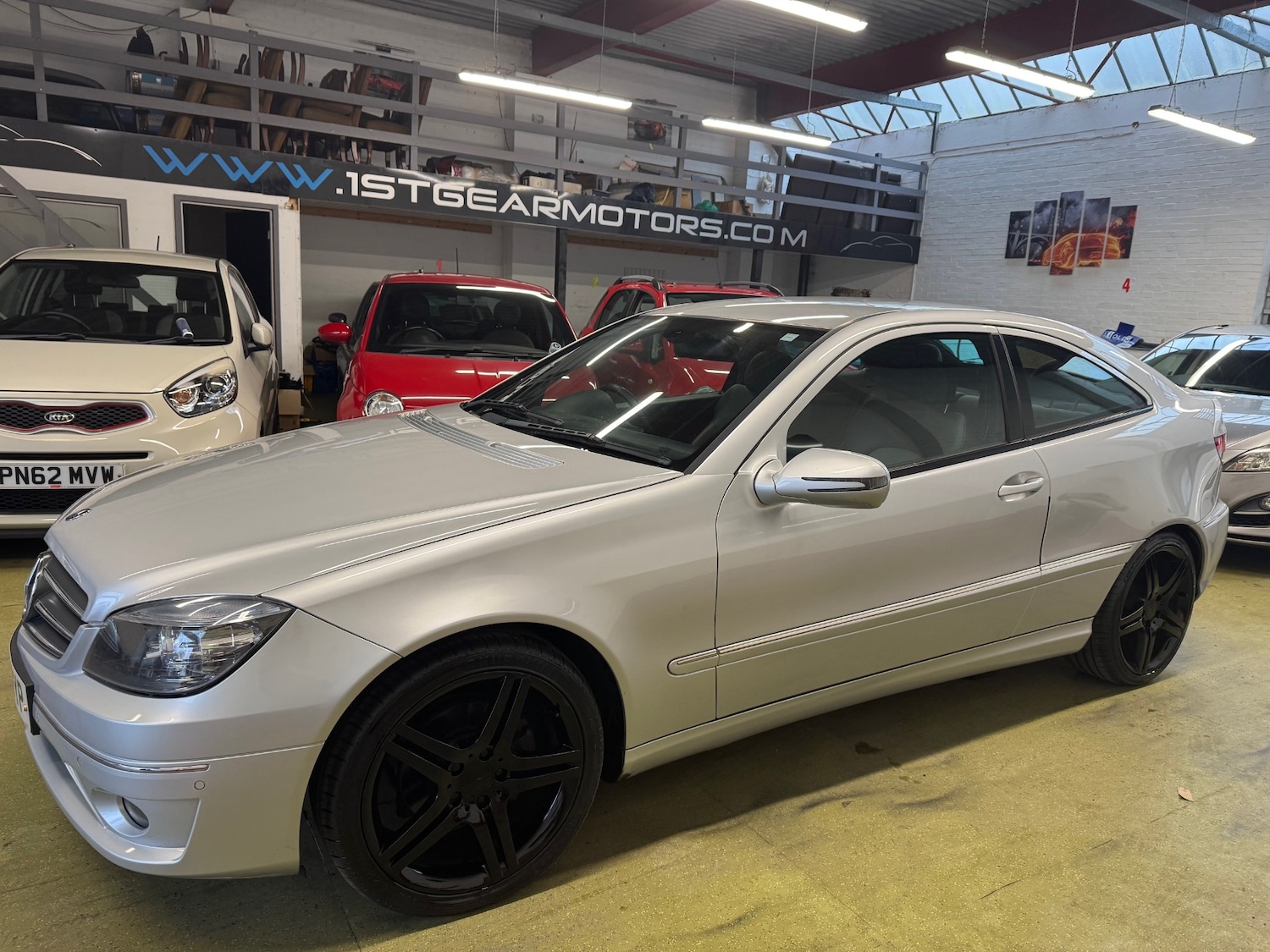 Used Mercedes-Benz CLC Class 2009 for sale - 77049119: Photo 2