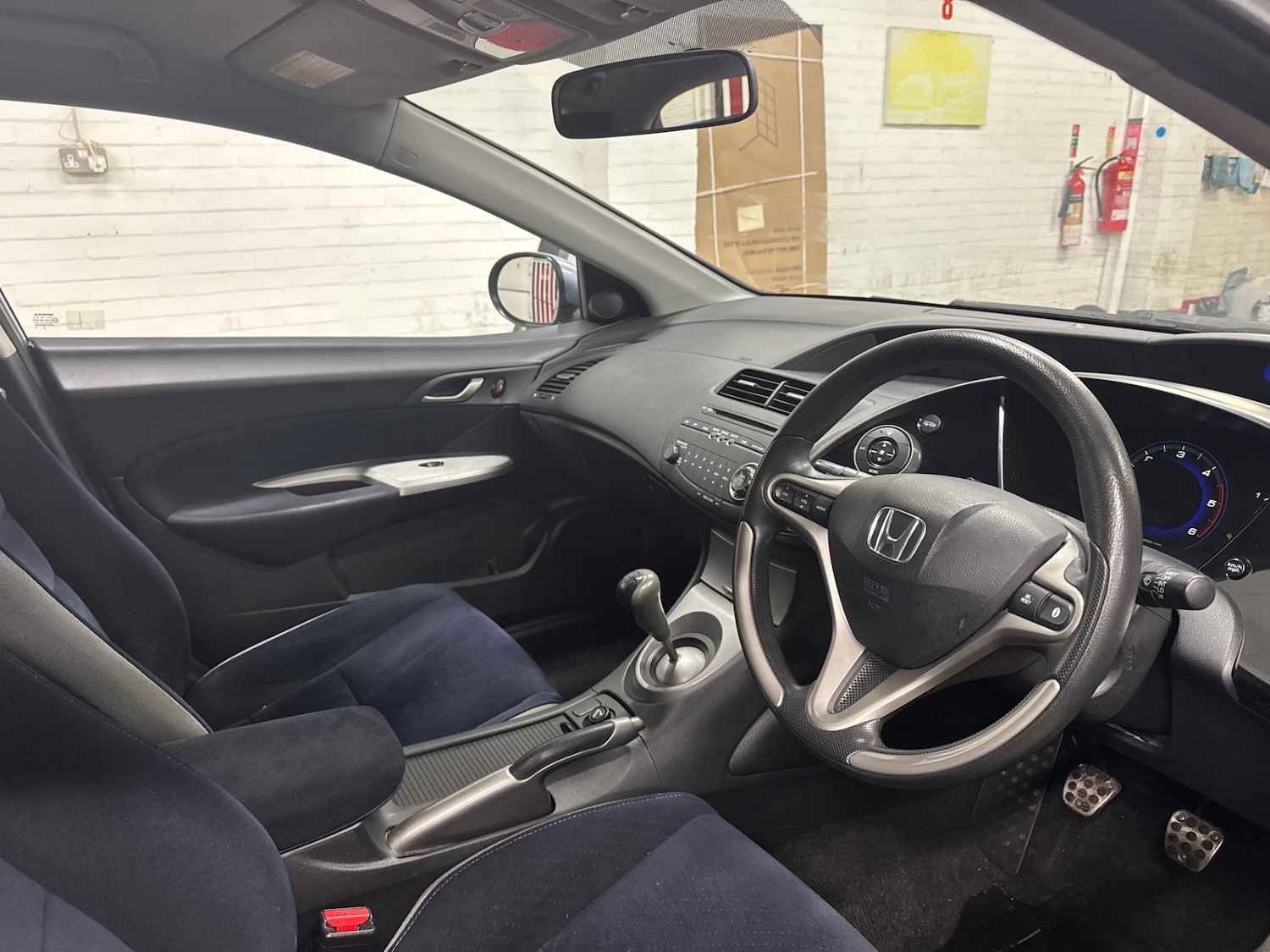 Used Honda Civic 2006 for sale - 76934114: Photo 11