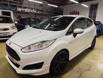 Used Ford Fiesta 2013 for sale - 76627076: Photo