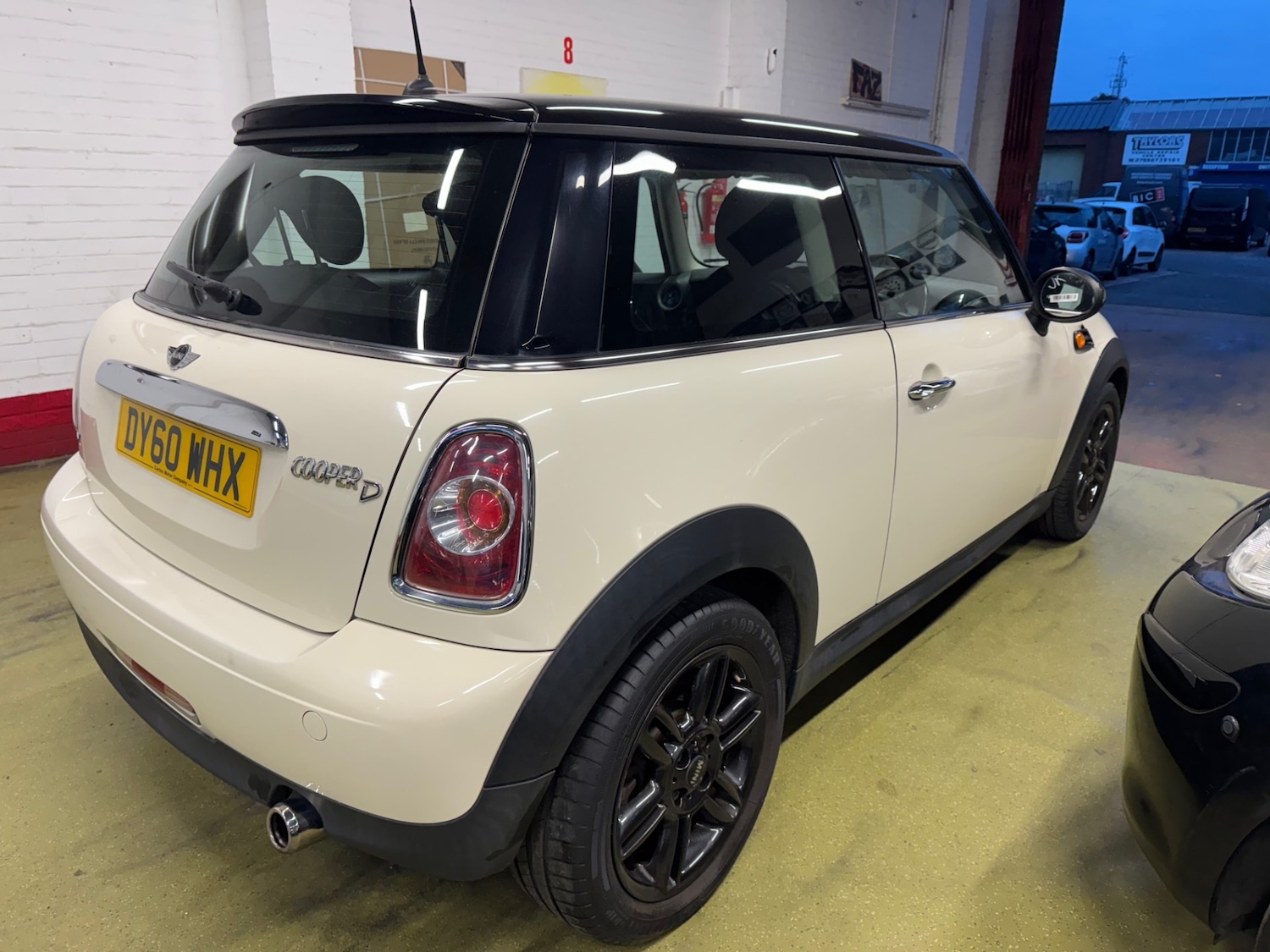 Used MINI Hatch 2010 for sale - 76304464: Photo 5