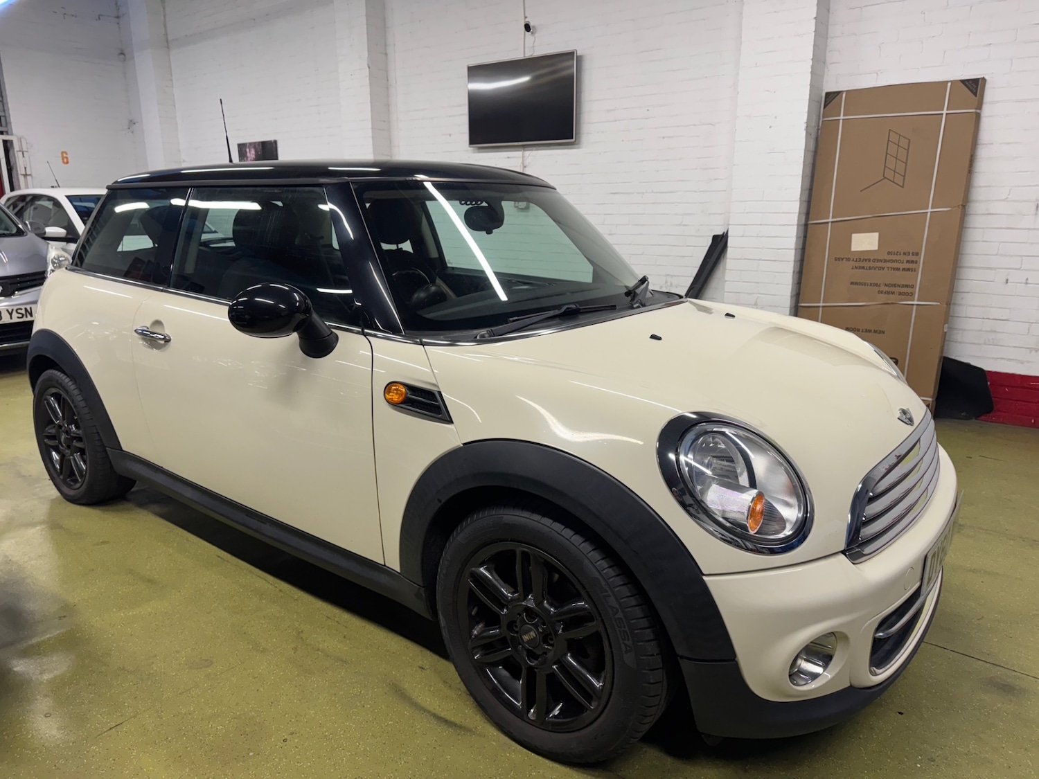 Used MINI Hatch 2010 for sale - 76304464: Photo 6